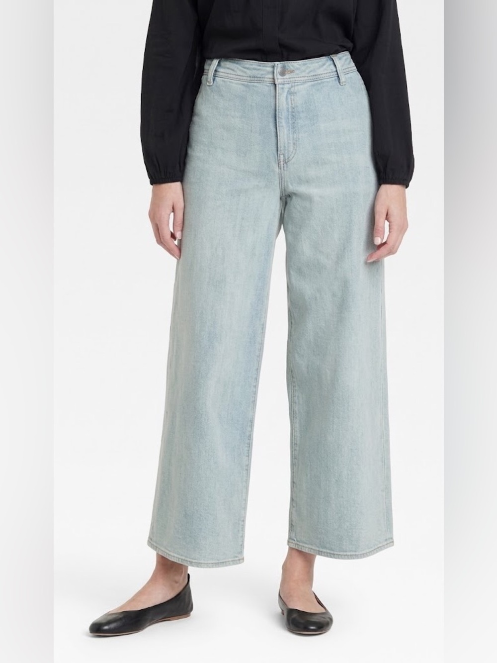 Universal Threads Light Blue Wide-Leg Women’s Sailor Jeans